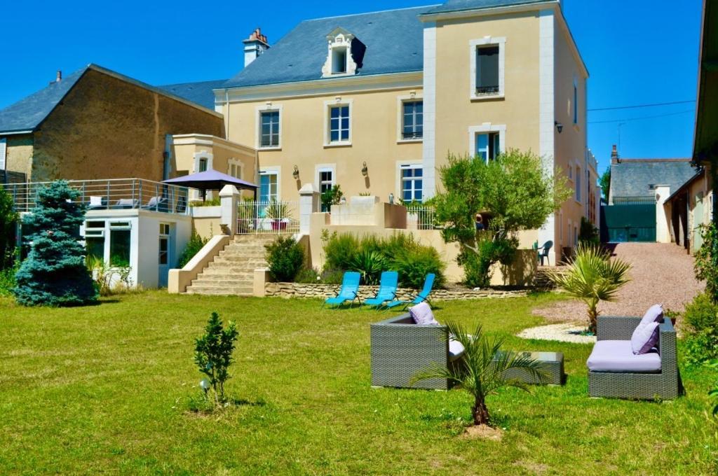 Maison De Maitre Proche Circuit 24 Hrs Du Mans Ecommoy Exterior photo